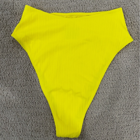 Frankie’s bikinis yellow bottoms - Picture 5 of 7